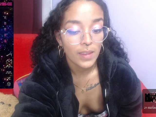 Capturas de tela de transmissão sashacorinss