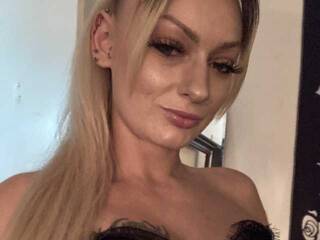 Chat de vídeo erótico SashaRae