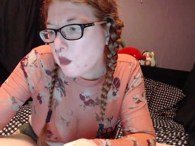 Capturas de tela de transmissão ScarlettJade