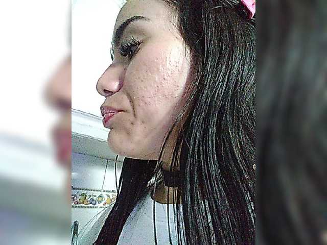 Capturas de tela de transmissão TiffannyKutle