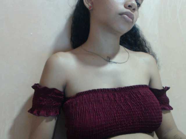 Capturas de tela de transmissão serenaafoxx