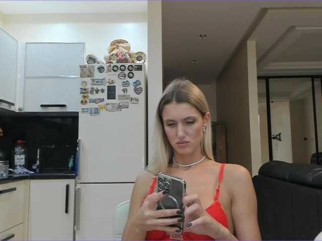 Capturas de tela de transmissão NESSA_DEVIL