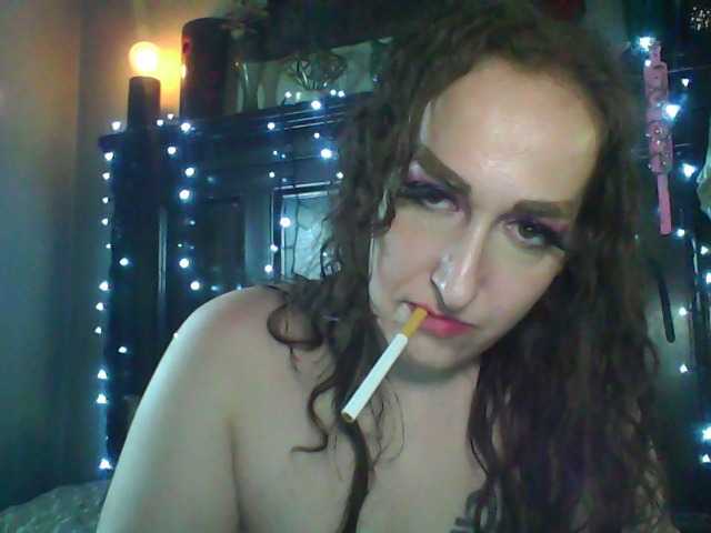 Capturas de tela de transmissão SexxxyTaylor
