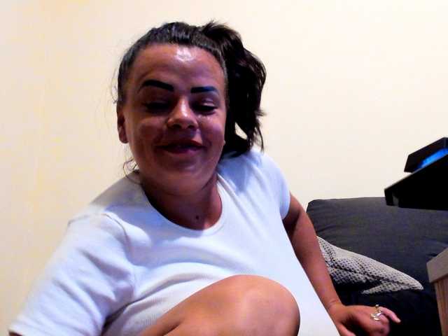 Capturas de tela de transmissão sexyhotboobsX