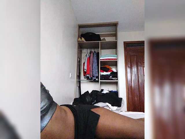 Capturas de tela de transmissão Sexyisland