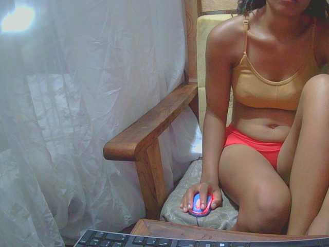 Capturas de tela de transmissão SexyLove691