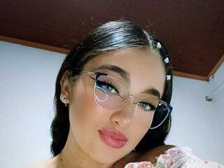 Chat de vídeo erótico Sharlot-Daft