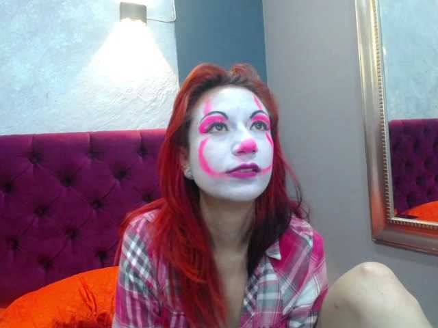 Capturas de tela de transmissão SharlotteDvs