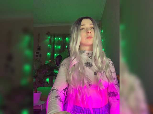 Capturas de tela de transmissão Marceline2018