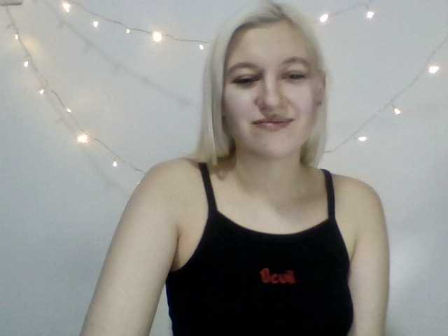 Capturas de tela de transmissão SheilaRed