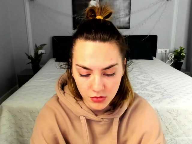 Capturas de tela de transmissão ShinySara