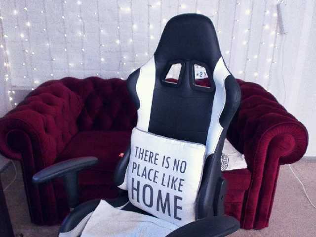 Capturas de tela de transmissão AnasteishaLux