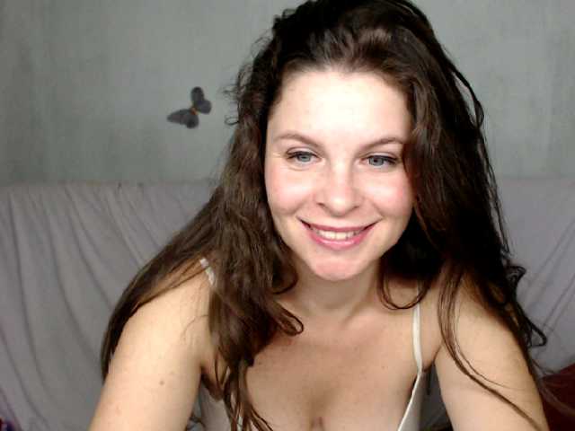 Capturas de tela de transmissão SindyBabyDoll