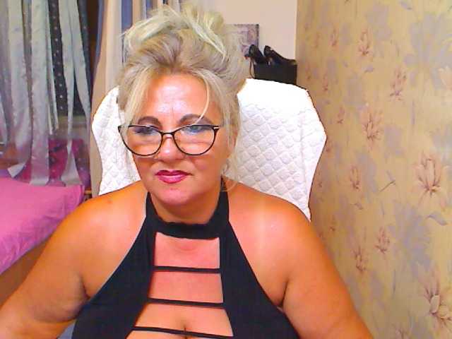 Capturas de tela de transmissão sinwoman