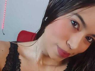 Chat de vídeo erótico Skinnylucy99