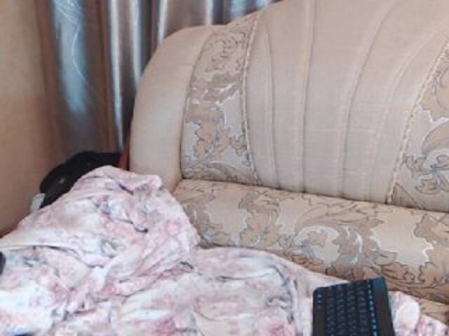 Capturas de tela de transmissão Sky_Julia