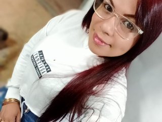 Chat de vídeo erótico Slutty-stepmom