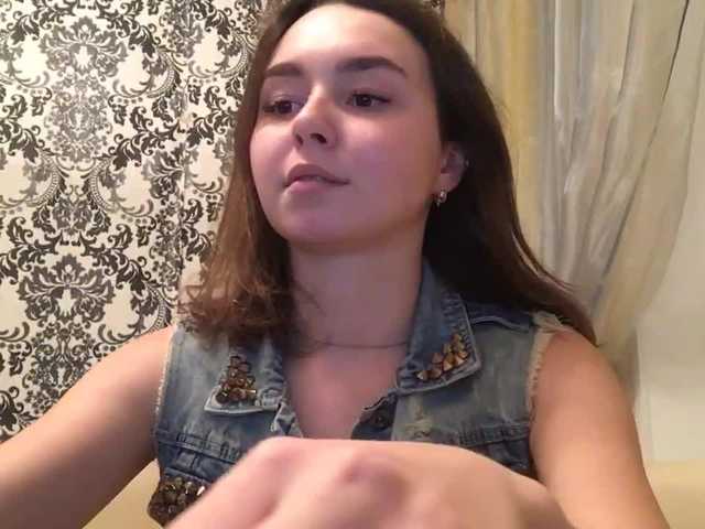 Capturas de tela de transmissão SmilingAlis