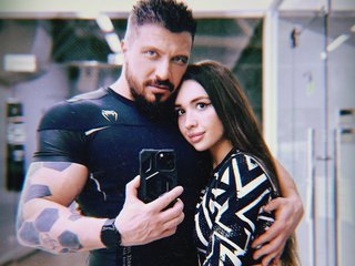 Chat de vídeo erótico SnakeandTina