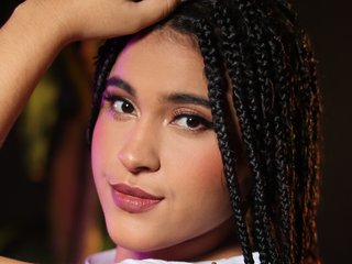 Chat de vídeo erótico SoffiaMiller