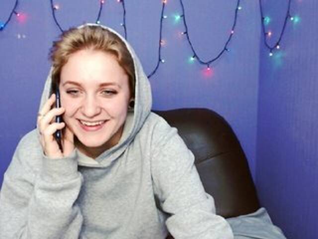 Capturas de tela de transmissão SofiDiamond