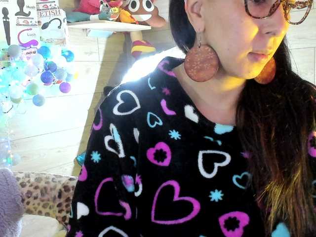 Capturas de tela de transmissão sofy_dirtyHot