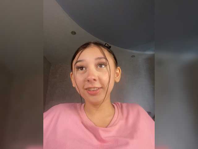 Capturas de tela de transmissão SonyaMeow