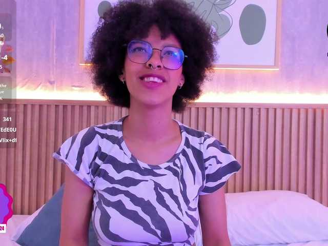 Capturas de tela de transmissão sophie-rojas