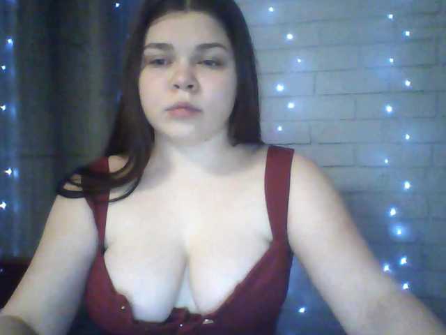 Capturas de tela de transmissão SophieDesire