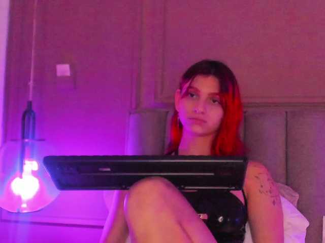 Capturas de tela de transmissão Sophiedoll18