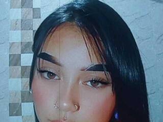 Chat de vídeo erótico Sophiee-22