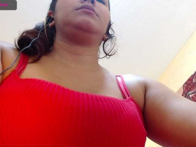 Capturas de tela de transmissão SophieeParker