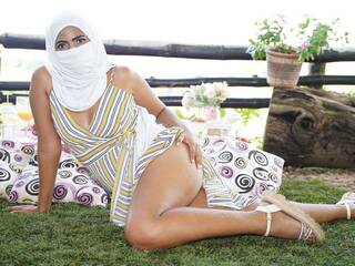 Chat de vídeo erótico Souzan-halabi