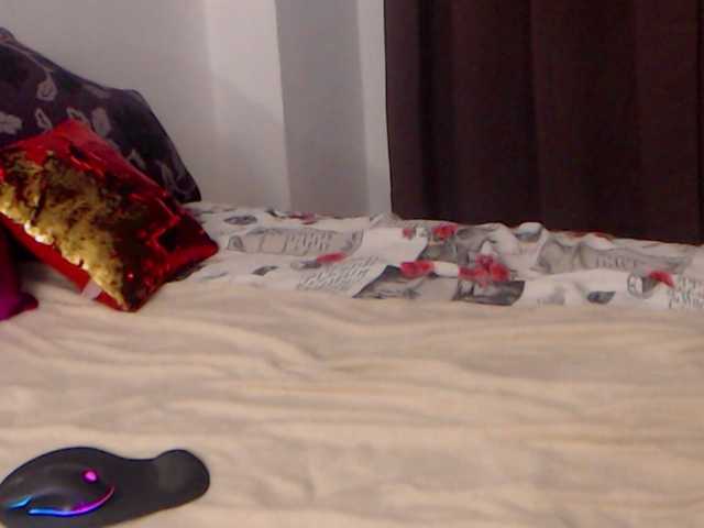 Capturas de tela de transmissão spicystarlet