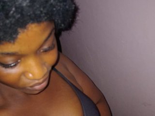 Chat de vídeo erótico Squirty-Pussy