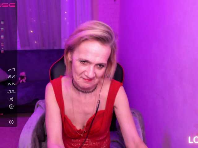 Capturas de tela de transmissão SqurtyLally69