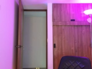 Chat de vídeo erótico _MissJulia_