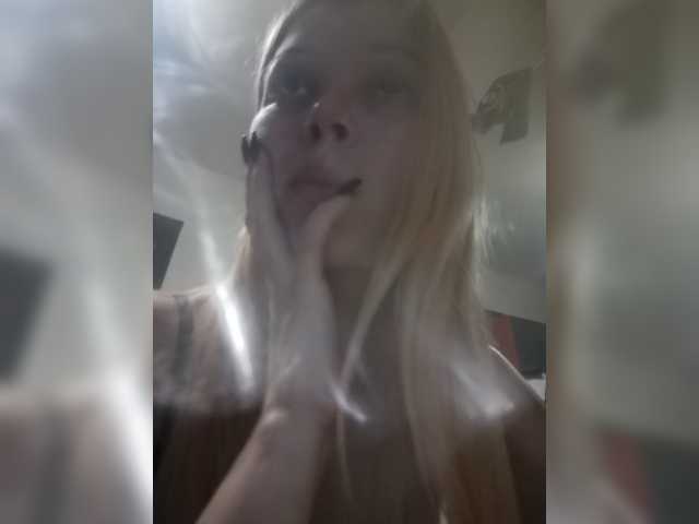 Capturas de tela de transmissão Stefania7