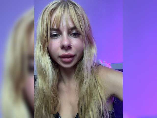 Capturas de tela de transmissão YOUR-ALICE