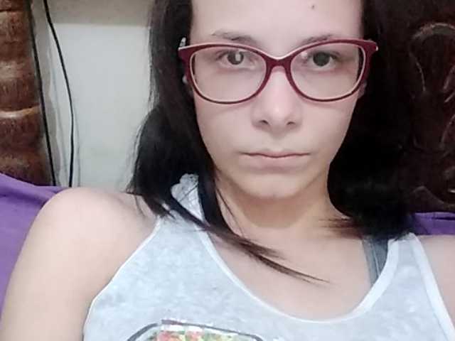 Capturas de tela de transmissão Nikita-mi