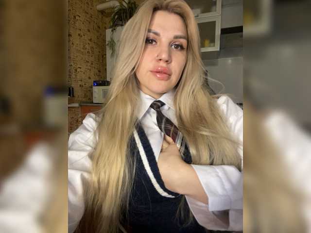 Capturas de tela de transmissão CyberWhore111