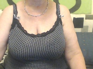 Capturas de tela de transmissão SugarBoobs
