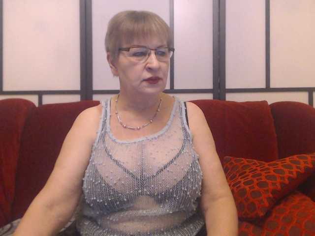 Capturas de tela de transmissão SugarBoobs