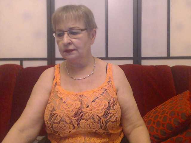 Capturas de tela de transmissão SugarBoobs