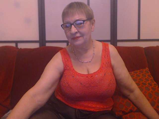 Capturas de tela de transmissão SugarBoobs