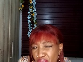 Chat de vídeo erótico SultryEbony