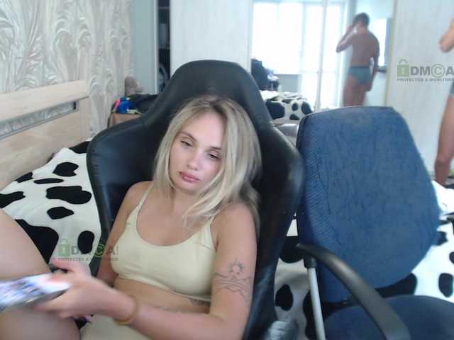 Capturas de tela de transmissão Sunny-Girl1
