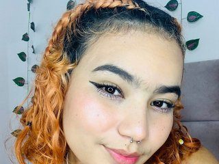 Chat de vídeo erótico Suzy-52