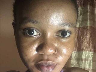 Chat de vídeo erótico Sweet-Iddah