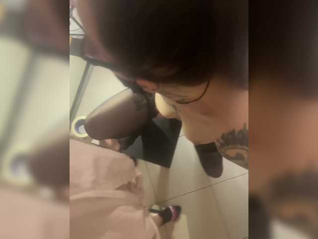 Capturas de tela de transmissão SweetCat1377